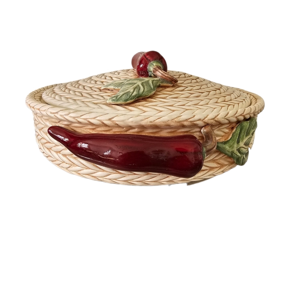 1990 Peppers Casserole w/Lid by FITZ & FLOYD